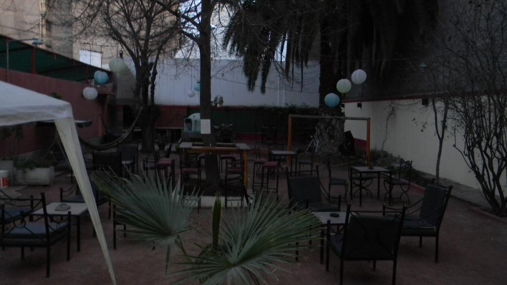 Punto Urbano Hostel Mendoza Exterior photo